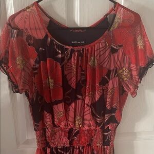 Chic Red and Black Floral Midi Dress